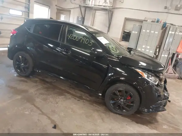 3CZRU6H16MM743688 2021 HONDA HR-V - Image 1