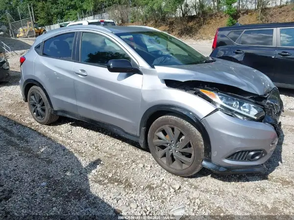 3CZRU6H16NM736709 2022 HONDA HR-V - Image 1