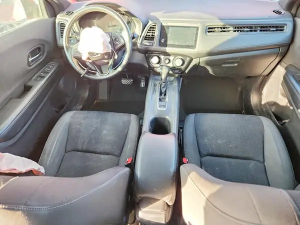 3CZRU6H17KG700666 2019 HONDA HR-V - Image 8