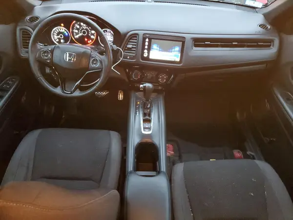 3CZRU6H17KG704863 2019 HONDA HR-V - Image 8