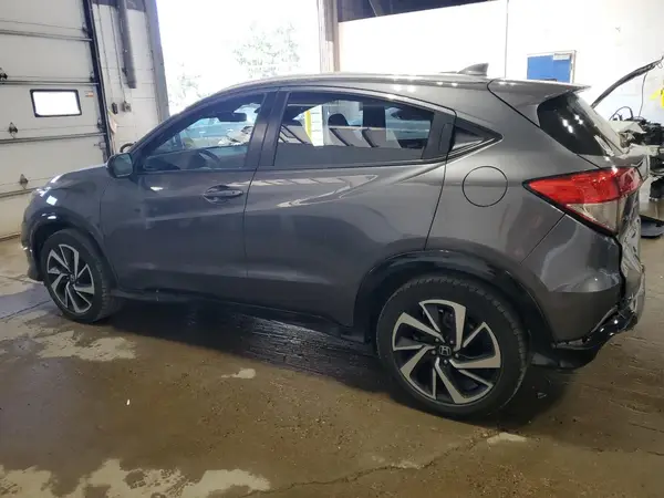 3CZRU6H17KG705561 2019 HONDA HR-V - Image 2