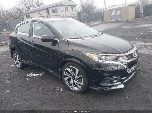 3CZRU6H17KG705916 2019 HONDA HR-V - Image 1