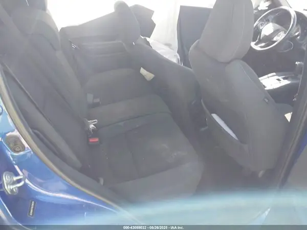 3CZRU6H17KG709724 2019 HONDA HR-V - Image 8