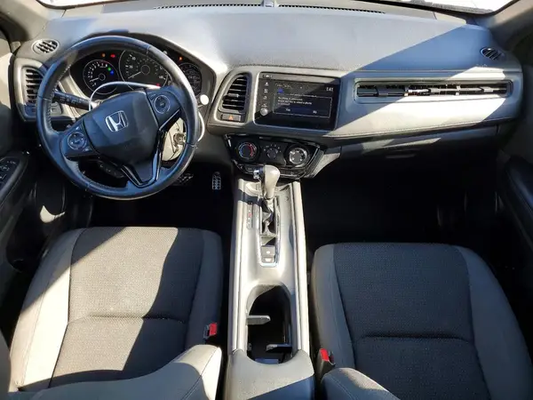 3CZRU6H17KG711893 2019 HONDA HR-V - Image 8