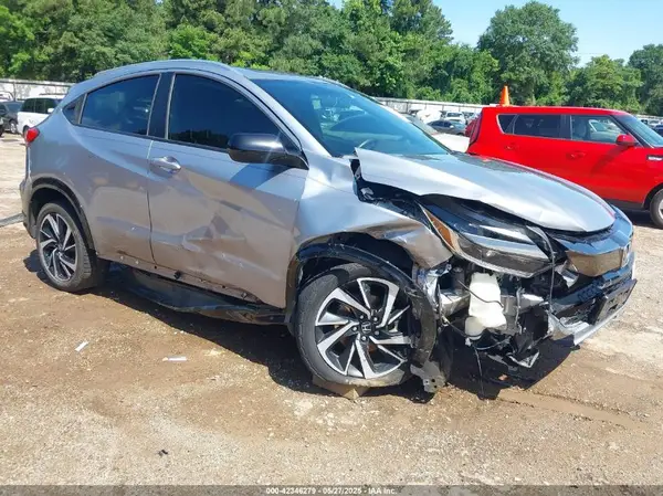 3CZRU6H17KG714390 2019 HONDA HR-V - Image 1
