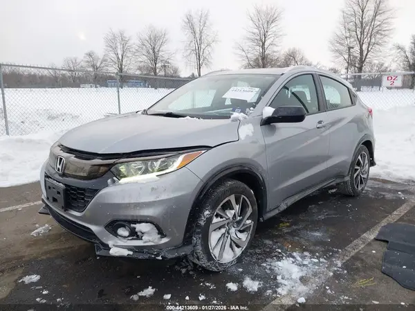 3CZRU6H17KG725129 2019 HONDA HR-V - Image 2