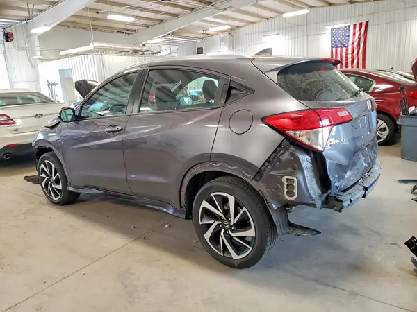 3CZRU6H17KG732517 2019 HONDA HR-V - Image 2