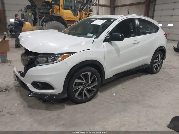 3CZRU6H17KM708008 2019 HONDA HR-V - Image 2