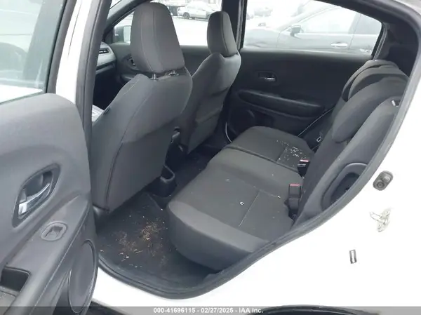3CZRU6H17KM709093 2019 HONDA HR-V - Image 8