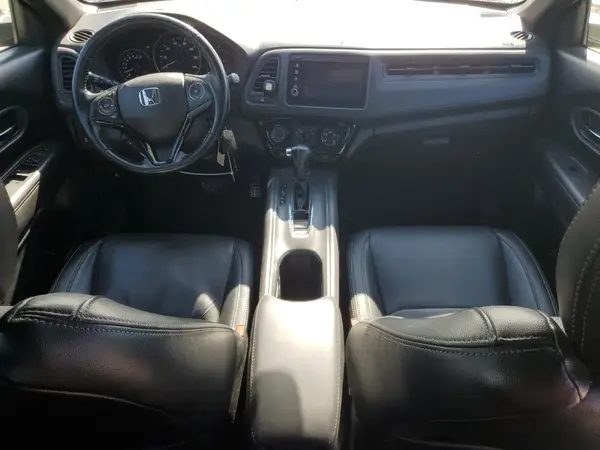 3CZRU6H17KM728050 2019 HONDA HR-V - Image 8