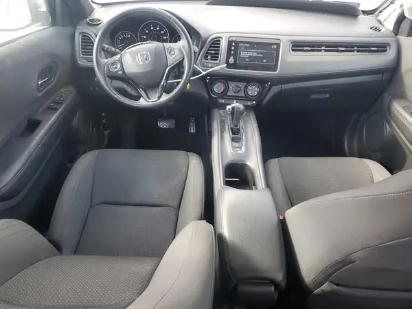 3CZRU6H17KM729327 2019 HONDA HR-V - Image 8