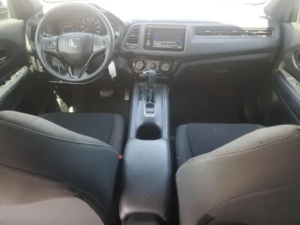 3CZRU6H17KM737699 2019 HONDA HR-V - Image 8