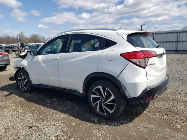 3CZRU6H17KM739310 2019 HONDA HR-V - Image 2