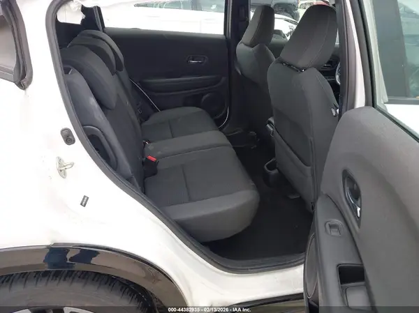 3CZRU6H17KM739629 2019 HONDA HR-V - Image 8