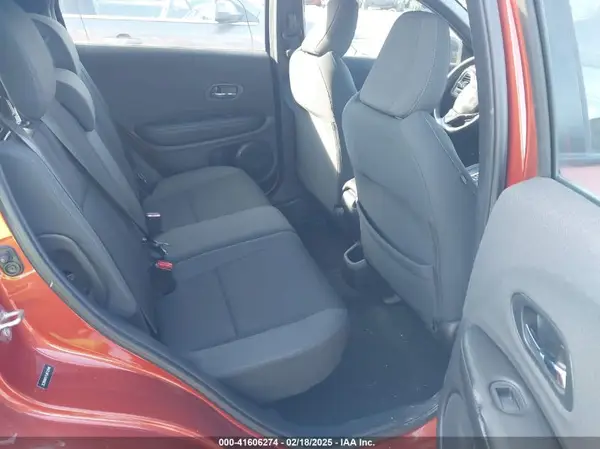 3CZRU6H17LM712948 2020 HONDA HR-V - Image 8