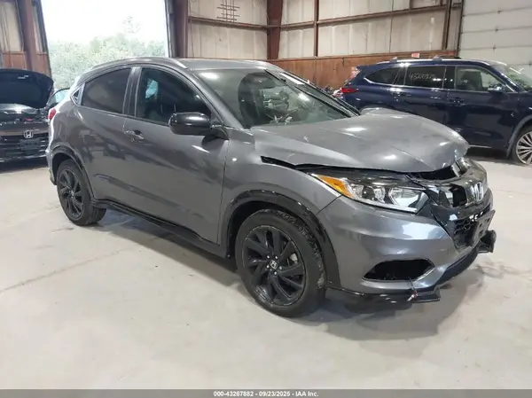 3CZRU6H17MM746163 2021 HONDA HR-V - Image 1