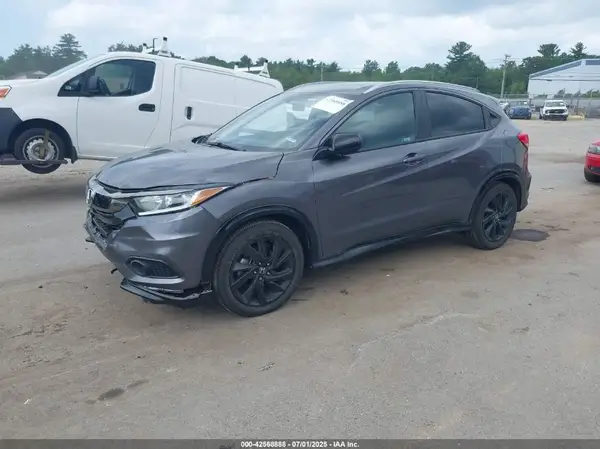 3CZRU6H17MM753355 2021 HONDA HR-V - Image 2