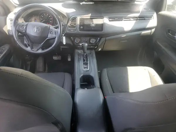 3CZRU6H17NM702326 2022 HONDA HR-V - Image 8