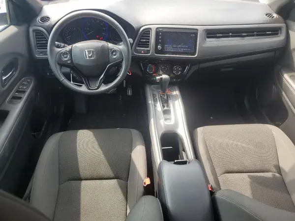 3CZRU6H17NM735102 2022 HONDA HR-V - Image 8