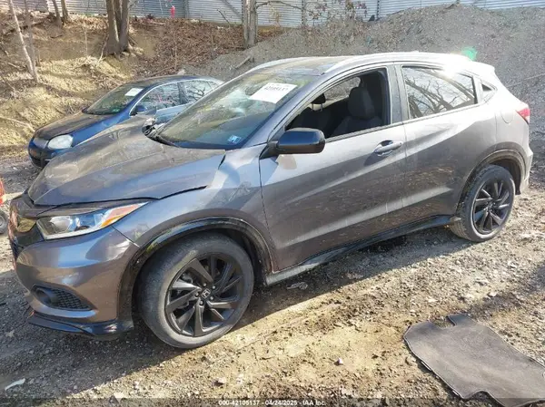 3CZRU6H17NM746231 2022 HONDA HR-V - Image 2