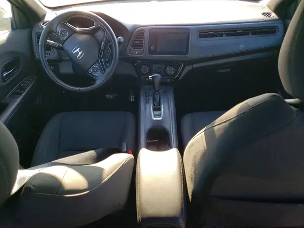 3CZRU6H17NM770559 2022 HONDA HR-V - Image 8