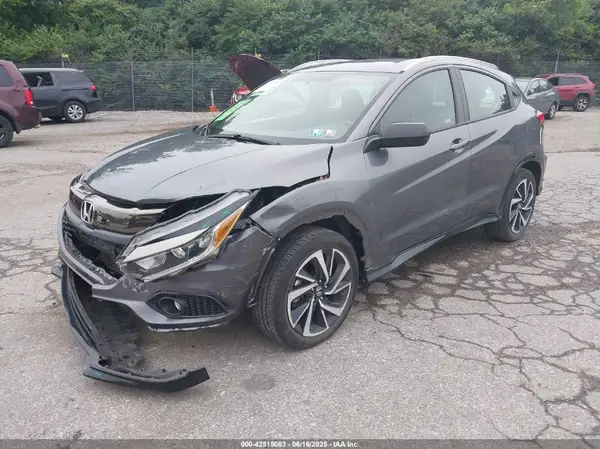 3CZRU6H18KG701261 2019 HONDA HR-V - Image 2