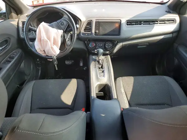 3CZRU6H18KG706699 2019 HONDA HR-V - Image 8