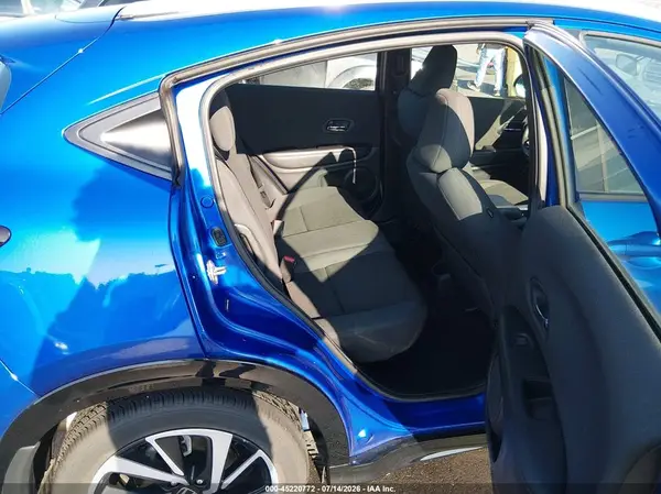 3CZRU6H18KG709666 2019 HONDA HR-V - Image 8
