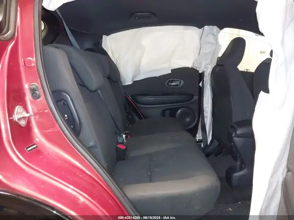 3CZRU6H18KG713555 2019 HONDA HR-V - Image 8