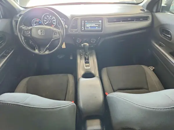 3CZRU6H18KG717265 2019 HONDA HR-V - Image 8