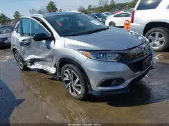 3CZRU6H18KG720182 2019 HONDA HR-V