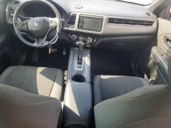 3CZRU6H18KG722546 2019 HONDA HR-V - Image 8