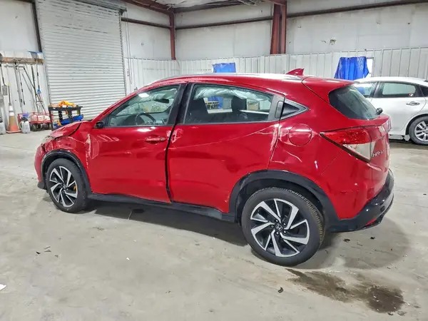 3CZRU6H18KG732932 2019 HONDA HR-V - Image 2