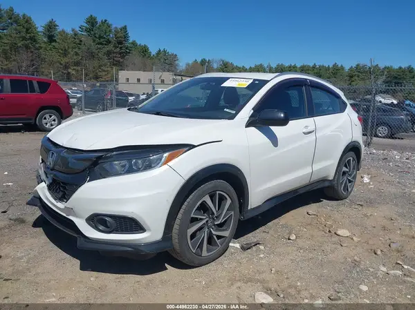 3CZRU6H18KM736299 2019 HONDA HR-V - Image 2