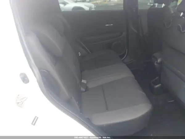 3CZRU6H18KM739624 2019 HONDA HR-V - Image 8