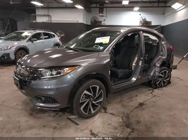 3CZRU6H18LG700869 2020 HONDA HR-V - Image 2