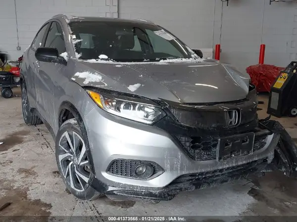 3CZRU6H18LG701889 2020 HONDA HR-V - Image 1