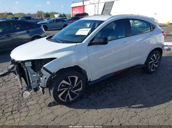 3CZRU6H18LM703434 2020 HONDA HR-V - Image 2
