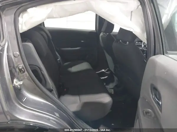 3CZRU6H18LM709069 2020 HONDA HR-V - Image 8