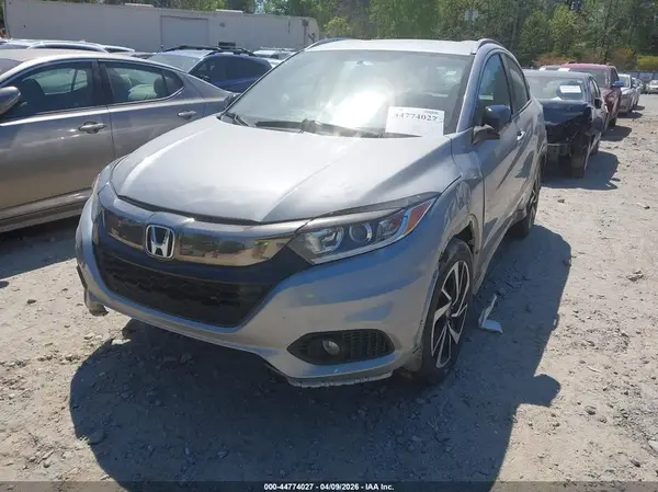 3CZRU6H18LM716264 2020 HONDA HR-V - Image 2