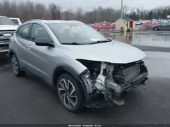 3CZRU6H18LM732321 2020 HONDA HR-V