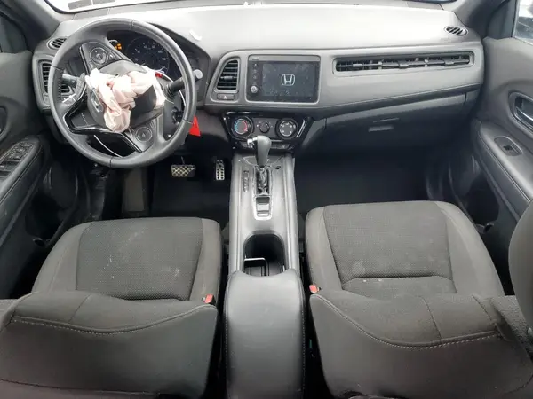 3CZRU6H18MM746236 2021 HONDA HR-V - Image 8
