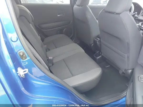 3CZRU6H18MM750576 2021 HONDA HR-V - Image 8