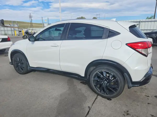 3CZRU6H18MM754675 2021 HONDA HR-V - Image 2