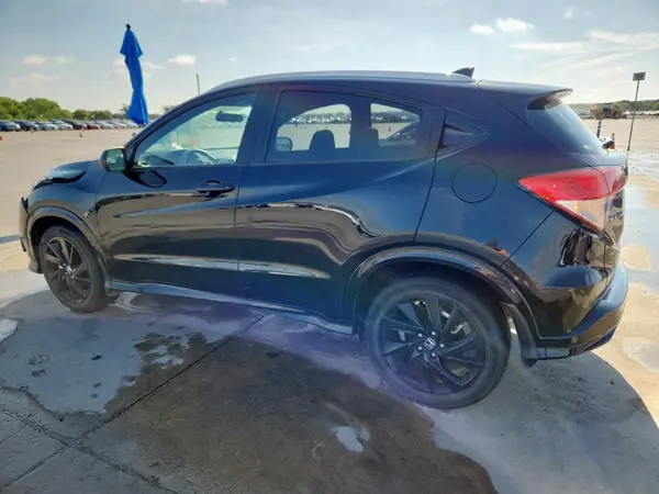 3CZRU6H18NM703307 2022 HONDA HR-V - Image 2