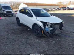 3CZRU6H18NM703579 2022 HONDA HR-V