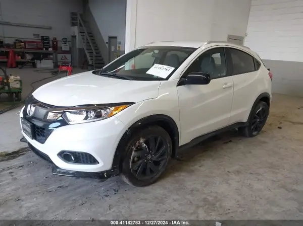 3CZRU6H18NM741815 2022 HONDA HR-V - Image 2