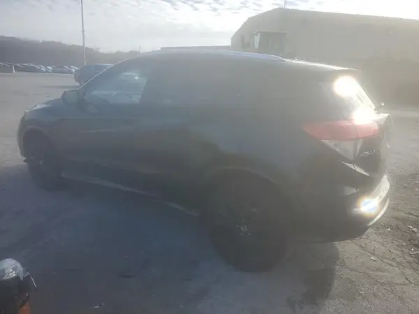 3CZRU6H18NM751454 2022 HONDA HR-V - Image 2
