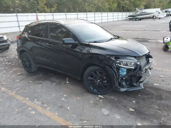 3CZRU6H18NM751518 2022 HONDA HR-V - Image 1