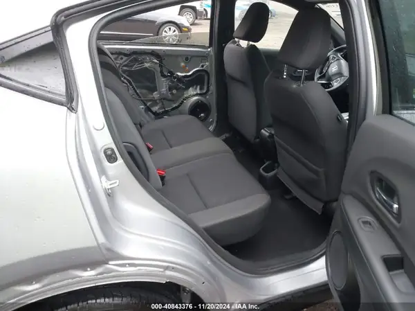 3CZRU6H18NM774913 2022 HONDA HR-V - Image 8